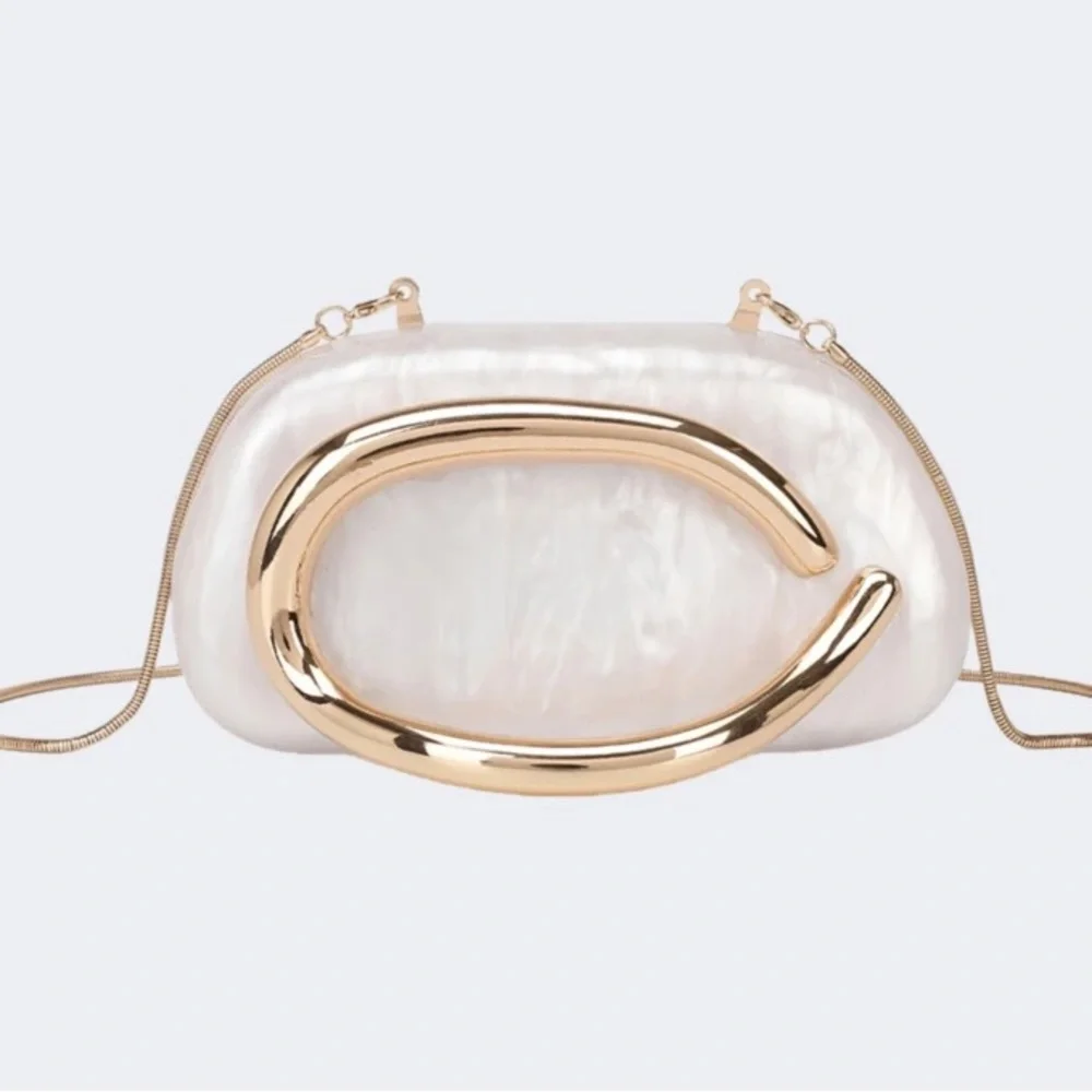 White Metallic Crossbody Clutch Bag